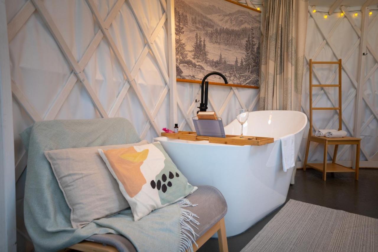 Izera Glamping Adults - Luksusowe Jurty&Spa Gajowka (Lower Silesia) Exterior foto