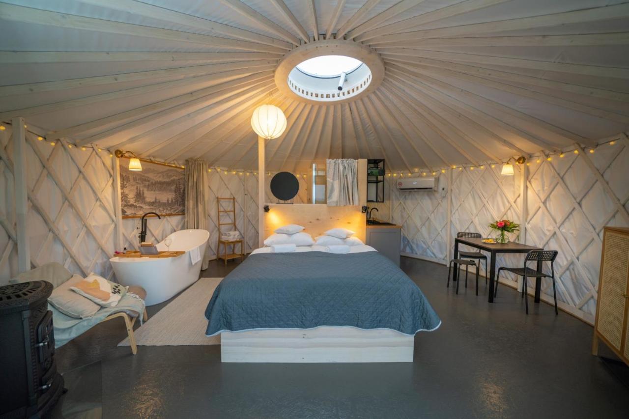 Izera Glamping Adults - Luksusowe Jurty&Spa Gajowka (Lower Silesia) Exterior foto
