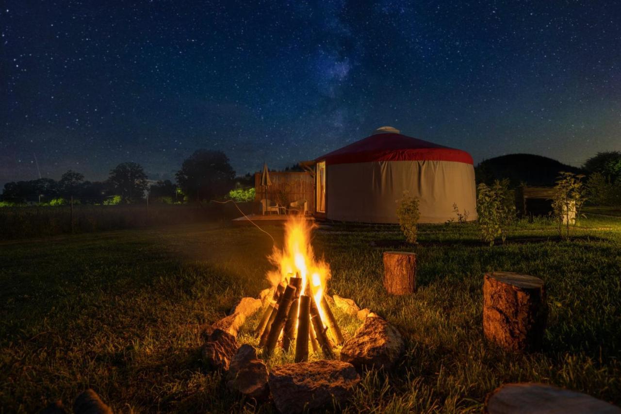 Izera Glamping Adults - Luksusowe Jurty&Spa Gajowka (Lower Silesia) Exterior foto