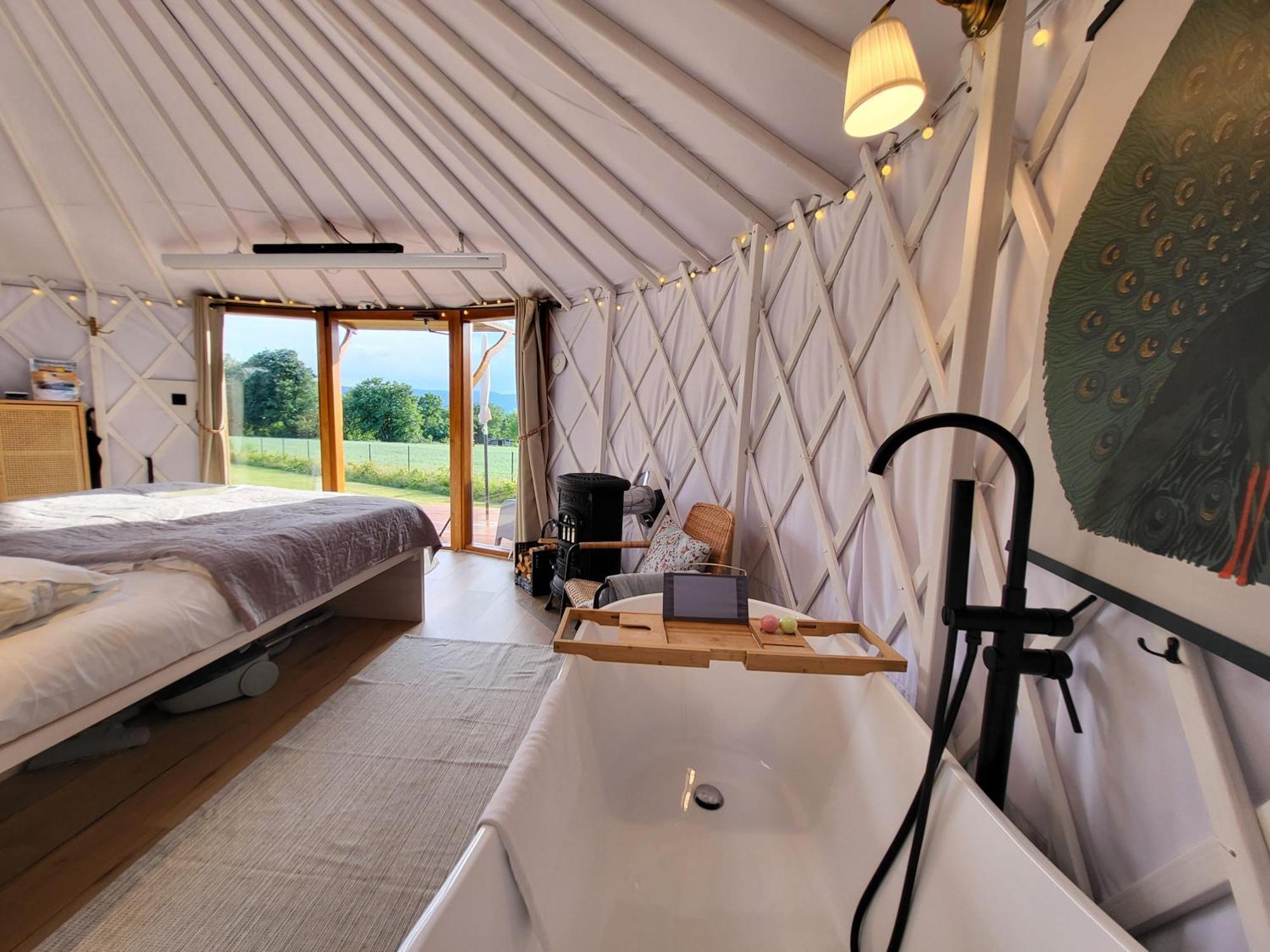 Izera Glamping Adults - Luksusowe Jurty&Spa Gajowka (Lower Silesia) Exterior foto