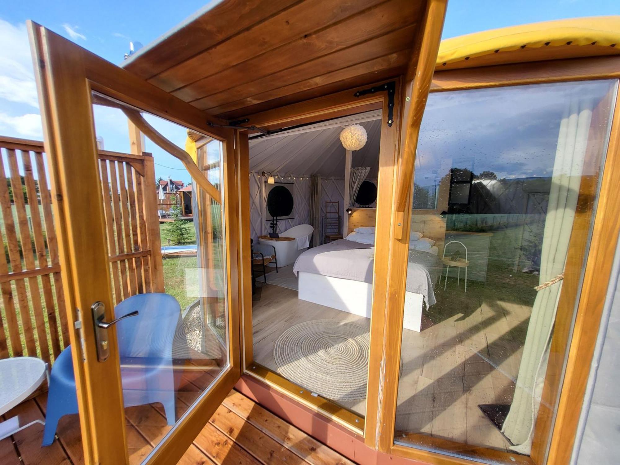 Izera Glamping Adults - Luksusowe Jurty&Spa Gajowka (Lower Silesia) Exterior foto